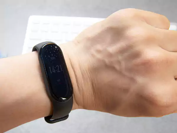 China takes over the global market for wrist worn devices